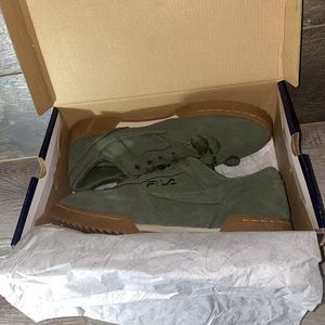 Fila Original Fitness Saga Mens Shoe Sz 11.5 Army Green Gum Sole Replacement Box